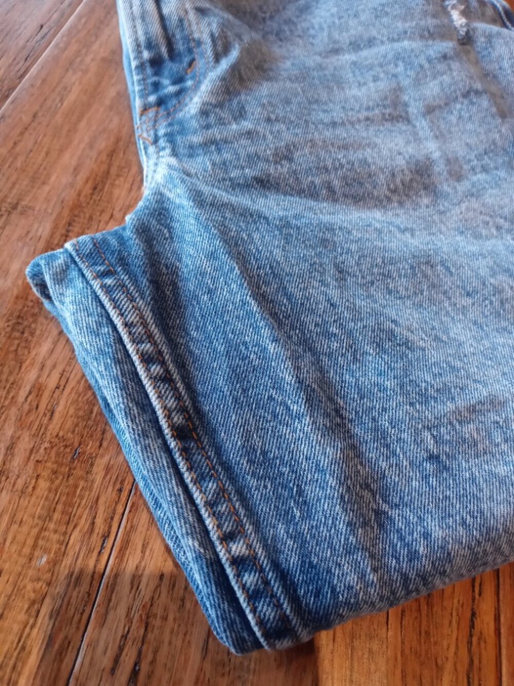 ABERCROMBIE & FITCH high rise the mom jeans (6S/28) - Picture 5 of 16